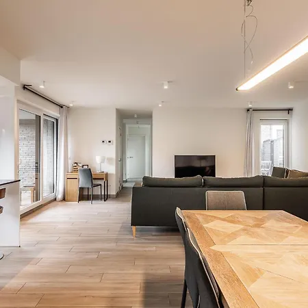 Red Rabbit Tourist And Business Flats With Indoor Parking Space - Flat I & Flat Ii Zele