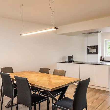 Red Rabbit Tourist And Business Flats With Indoor Parking Space - Flat I & Flat Ii アパート Zele