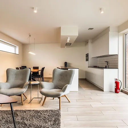 アパート Red Rabbit Tourist And Business Flats With Indoor Parking Space - Flat I & Flat Ii Zele